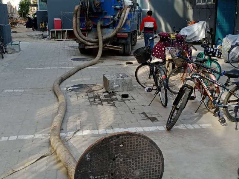 金牛区通厕所管道,改造厕所,弄厕所下水道,换厕所管